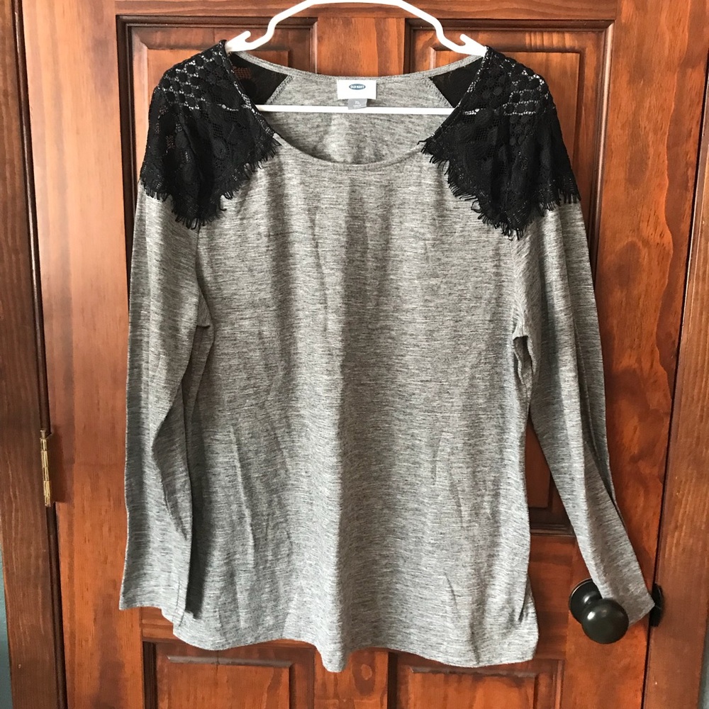 Long sleeve lace shoulder top